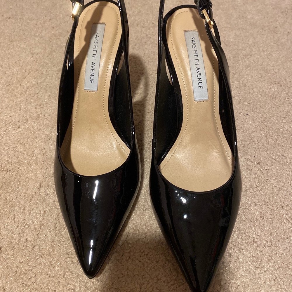Saks Fifth Avenue heel
